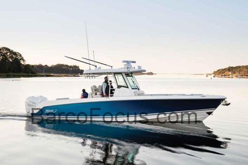 Boston Whaler 330 Outrage ficha tecnica